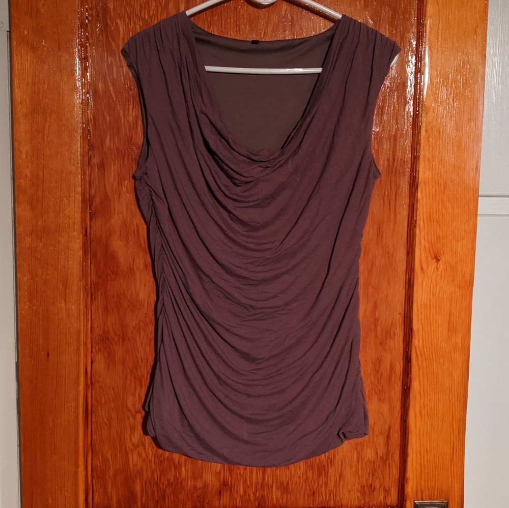 Maurices top